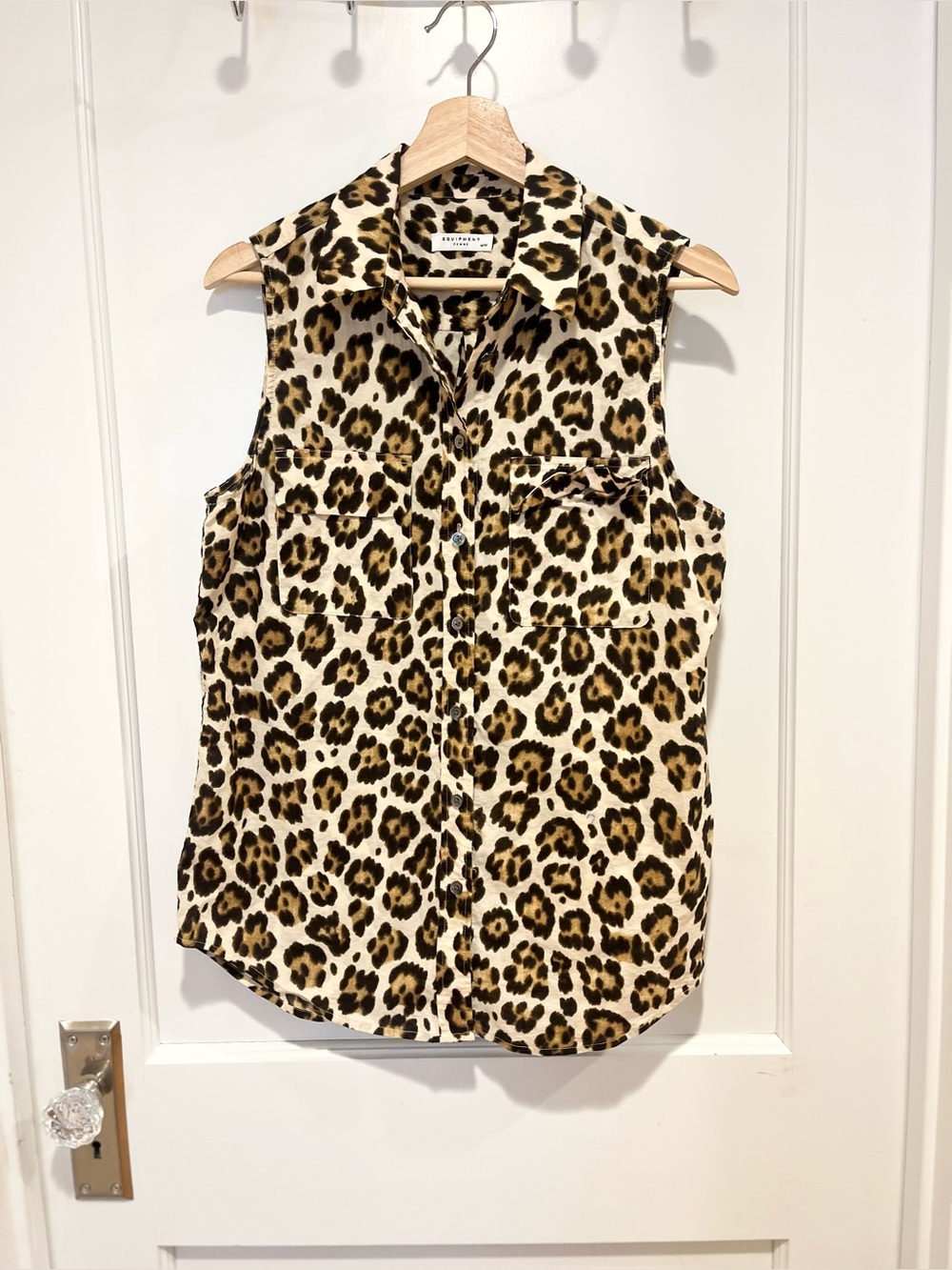 Equipment Leopard Print Sleeveless Button Up Cotton Blouse Medium